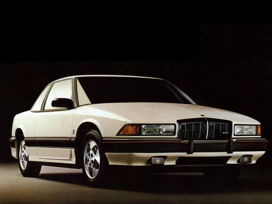  Buick Regal Coupe 1988 года  (фото 2 из 5)